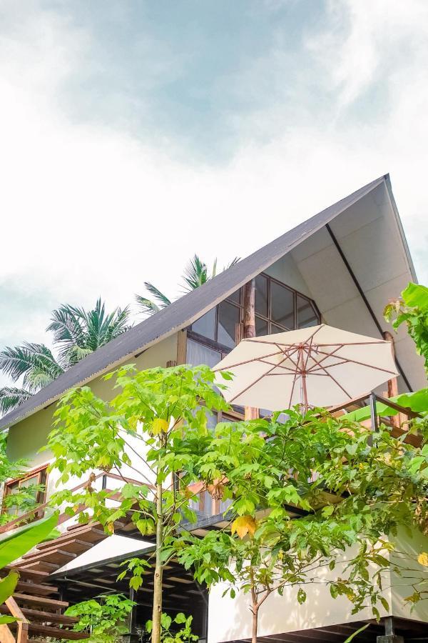 Satya Boutique Resort & Spa Vijay Nagar Beach Exterior photo